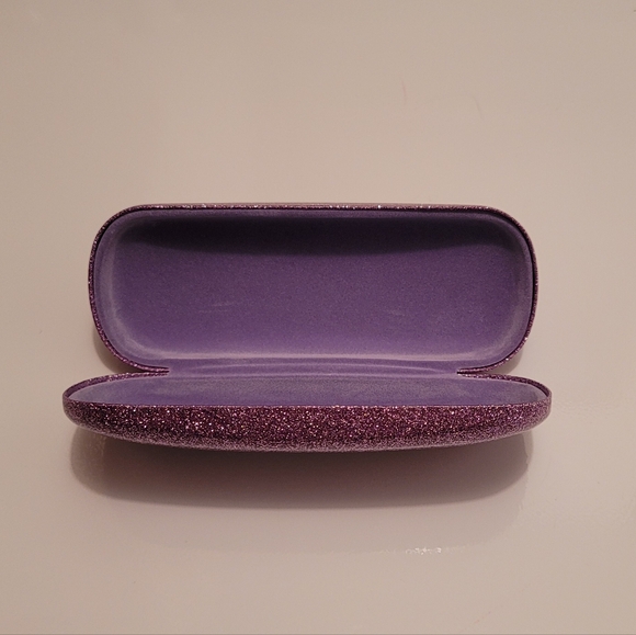 Glasses case - Picture 3 of 3